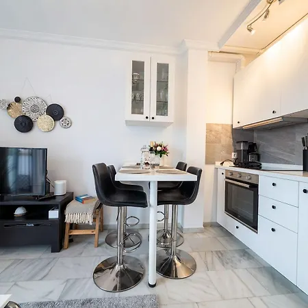 Verano Azul Casa Monica - With Sea Views & Pool Access *