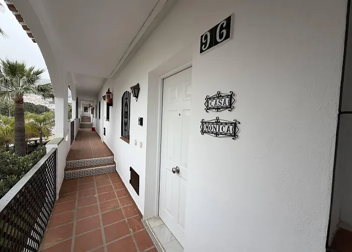 Apartment Verano Azul Casa Monica - With Sea Views & Pool Access