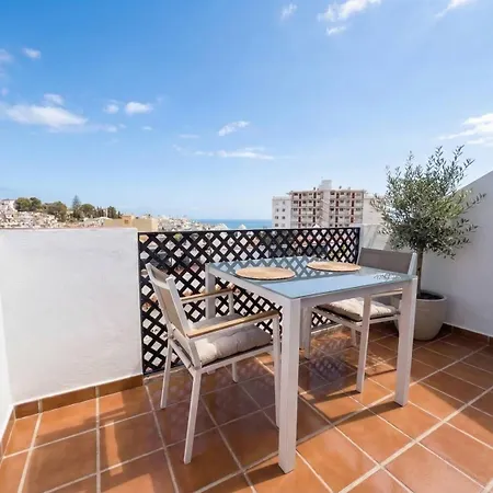 Verano Azul Casa Monica - With Sea Views & Pool Access *