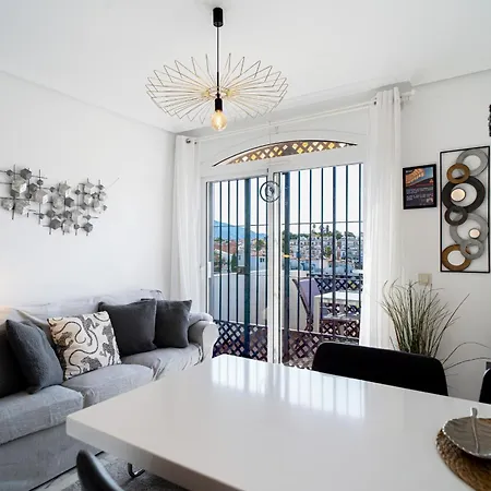 아파트 Verano Azul Casa Monica - With Sea Views & Pool Access 네르하