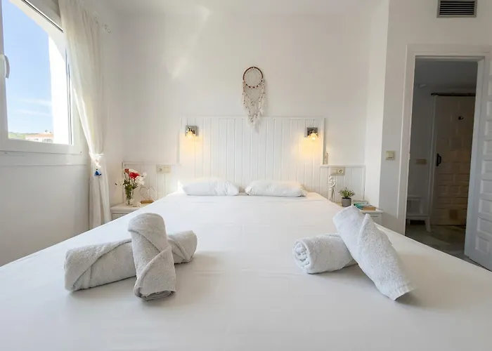 Verano Azul Casa Monica - With Sea Views & Pool Access