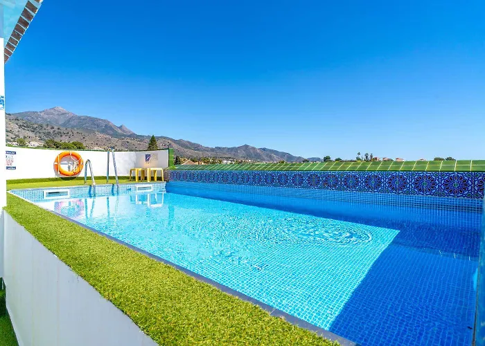 Verano Azul Casa Monica - With Sea Views & Pool Access Apartament *